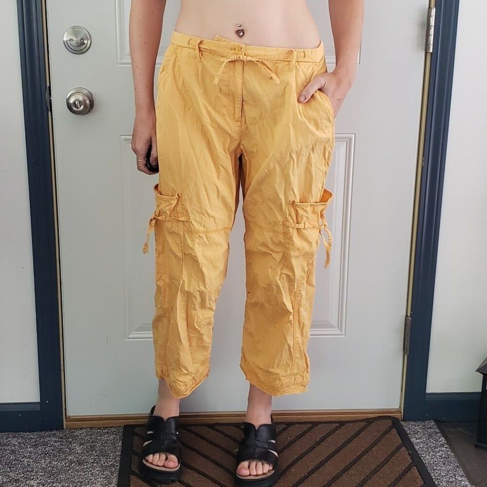 J. Jill Yellow Cargo Cropped Pants‎